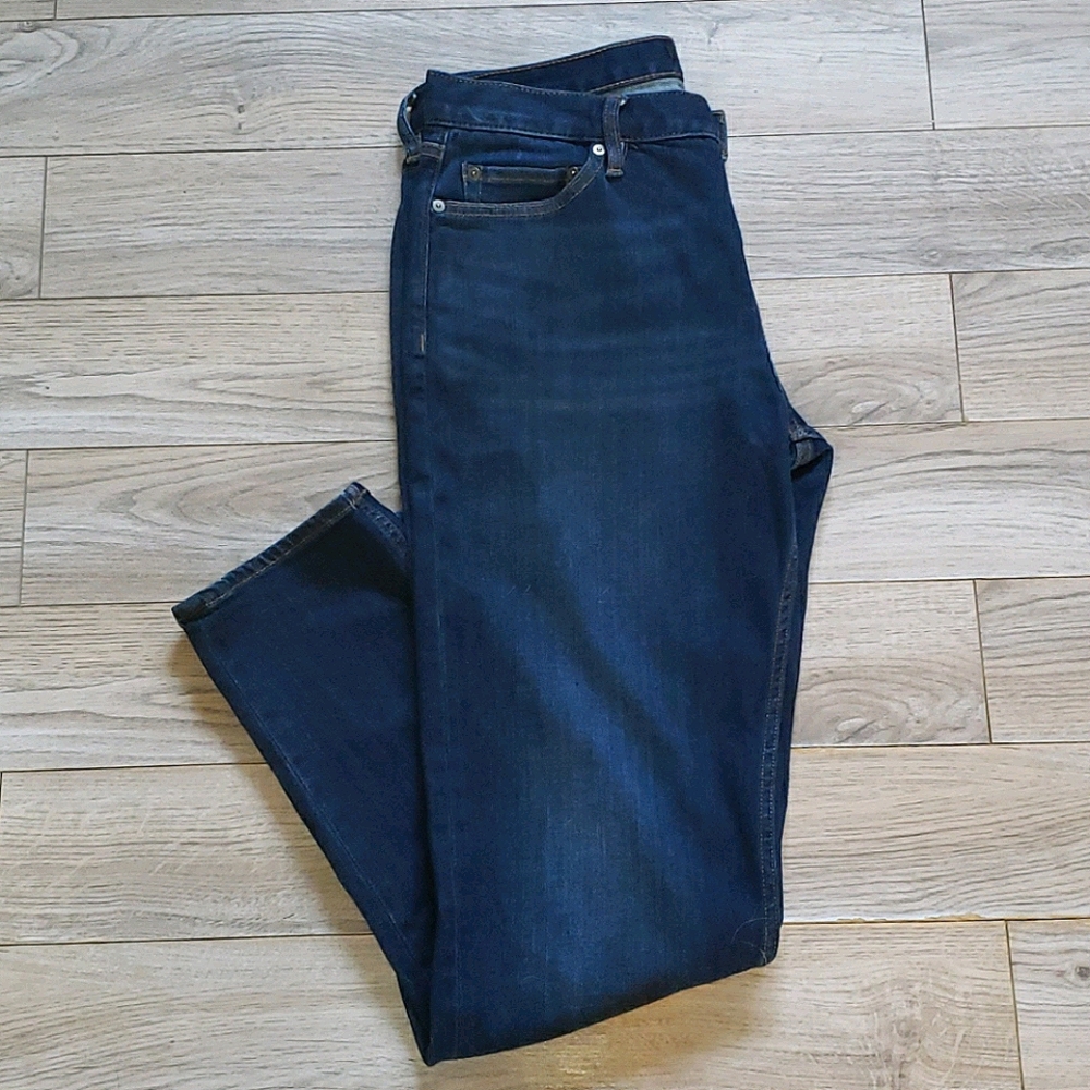 Banana Republic Athletic Tapered Fit Jeans Size 34